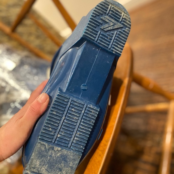 Snowboarding boots - Picture 4 of 5